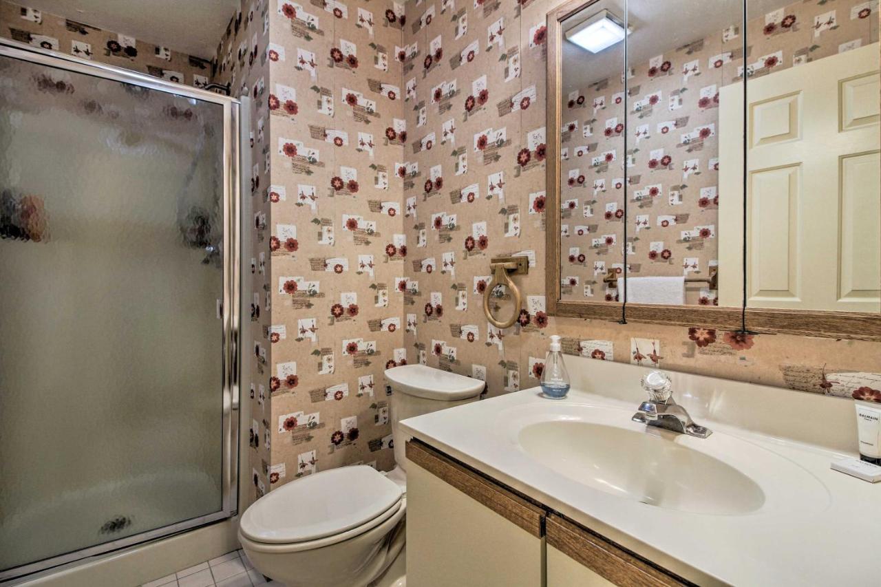 Timber Creek Townhome With 2 Decks And Mtn Views! West Dover Ngoại thất bức ảnh