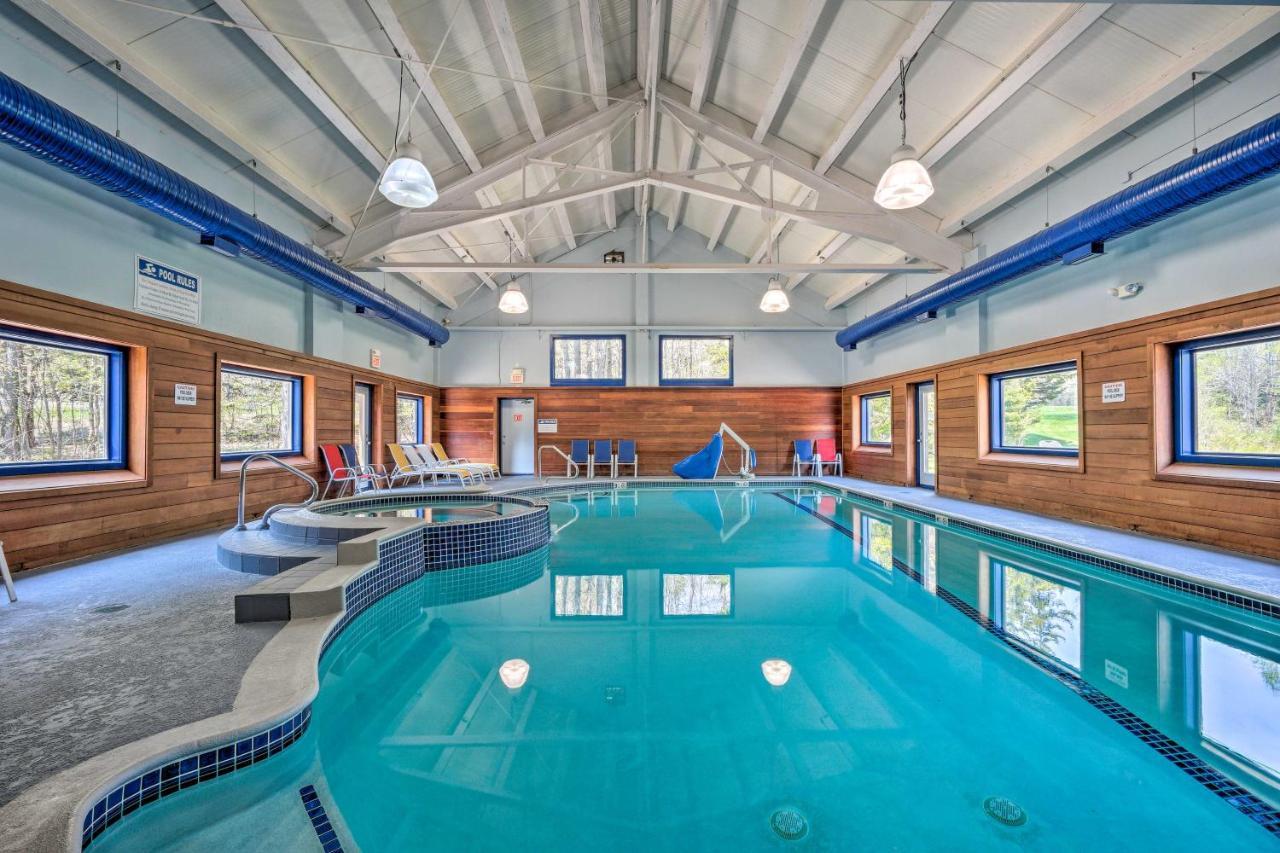 Timber Creek Townhome With 2 Decks And Mtn Views! West Dover Ngoại thất bức ảnh