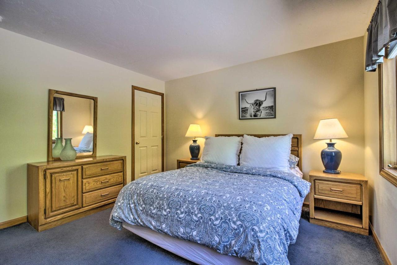 Timber Creek Townhome With 2 Decks And Mtn Views! West Dover Ngoại thất bức ảnh