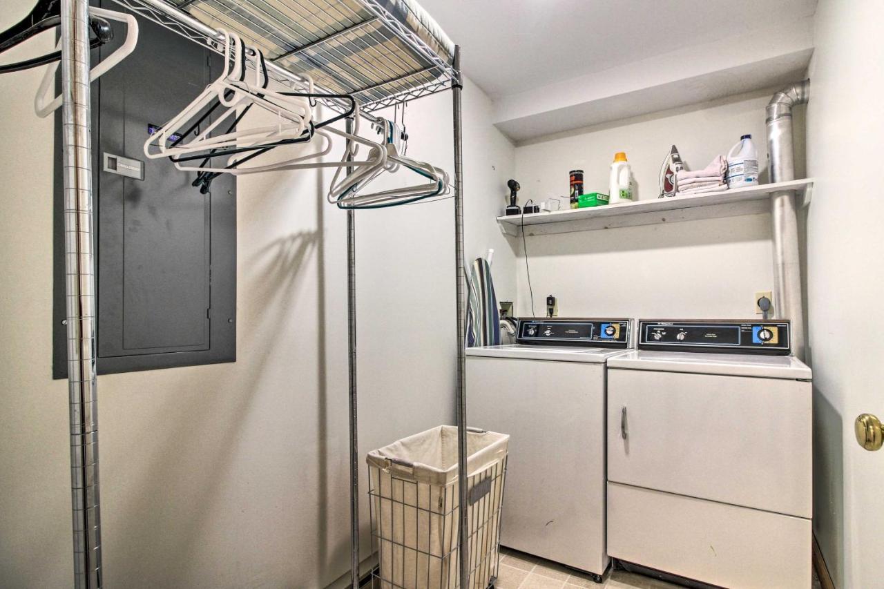 Timber Creek Townhome With 2 Decks And Mtn Views! West Dover Ngoại thất bức ảnh