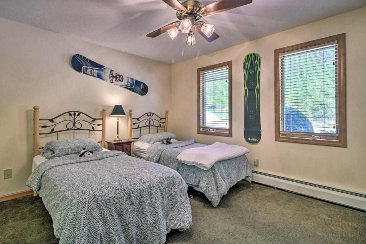 Timber Creek Townhome With 2 Decks And Mtn Views! West Dover Ngoại thất bức ảnh