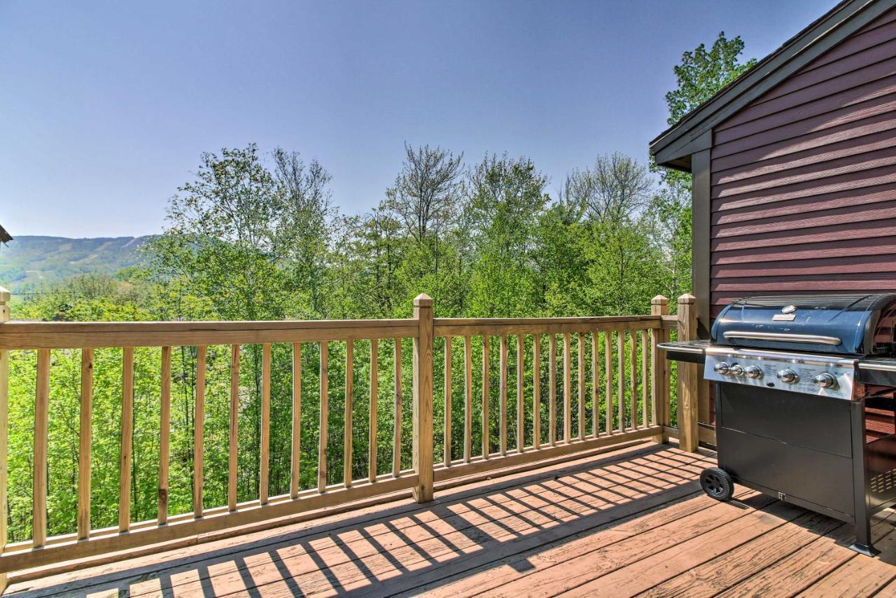 Timber Creek Townhome With 2 Decks And Mtn Views! West Dover Ngoại thất bức ảnh